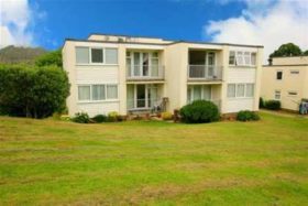 2 bedroom Flat to re...